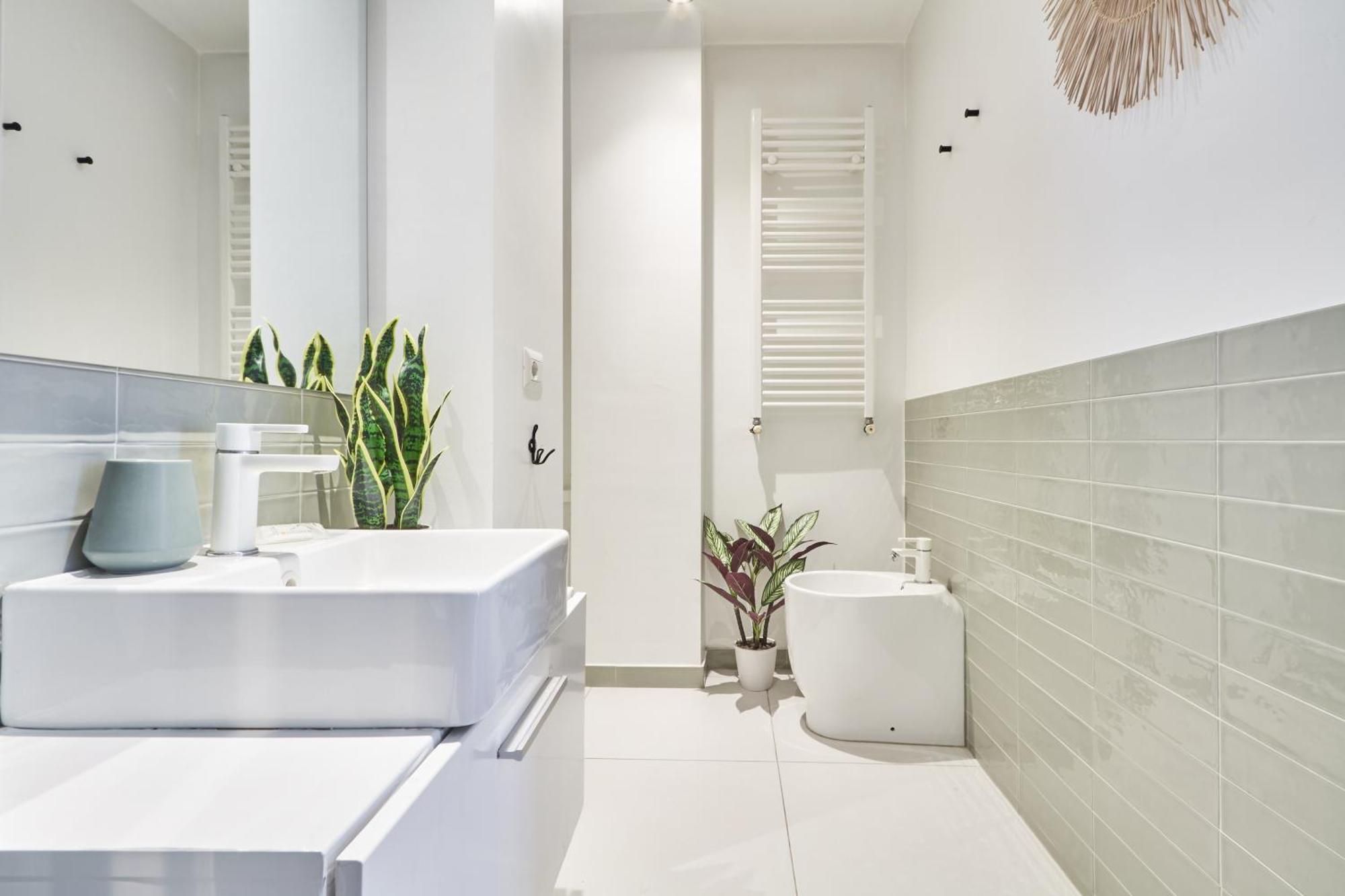 Elegante Appartamento Minimal Dai Tocchi Botanici Milan Luaran gambar